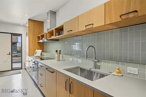 Kitchen - 545 E Aspen St #E, Bozeman, MT 59715 photo 3 of 5