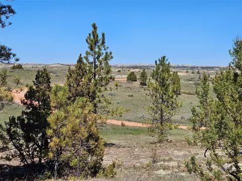 16 Valleyview Lane, Miles City, MT 59301