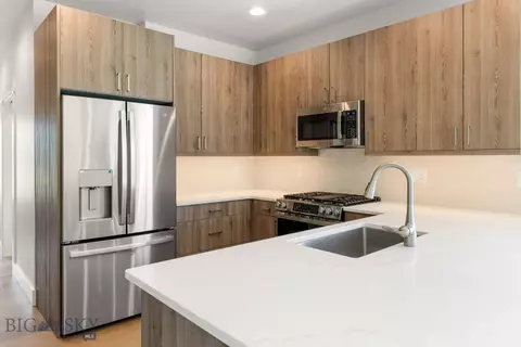 Kitchen - 425 Cloudfield Cir, Bozeman, MT 59718 photo 6 of 6