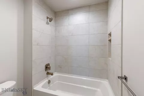 Bath - 425 Cloudfield Cir, Bozeman, MT 59718 photo 7 of 7