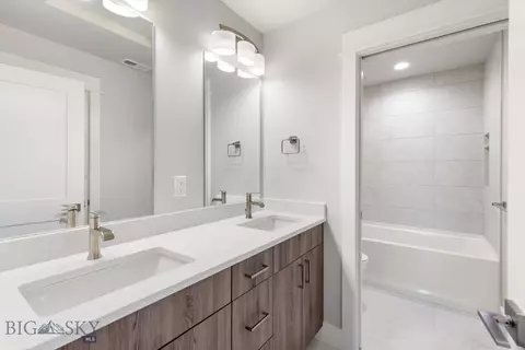 Bath - 425 Cloudfield Cir, Bozeman, MT 59718 photo 5 of 7