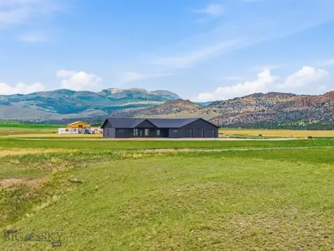 5 Ramona Rd, Ennis, MT 59729
