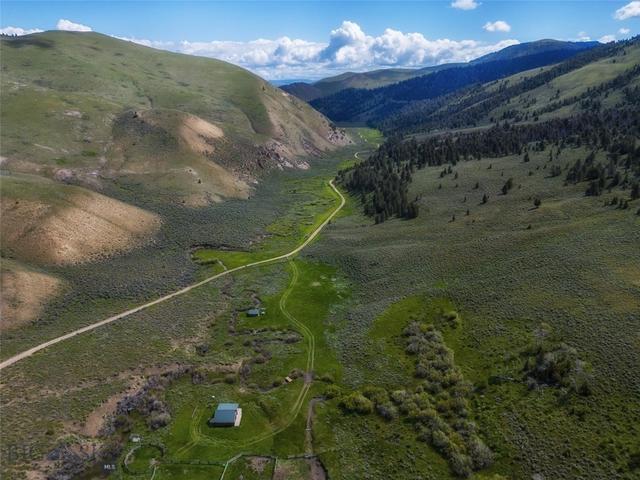 1855 Middle Fork Little Sheep Creek Rd, Lima, MT 59739