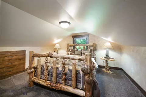 Bedroom - 2490 E Cedar Meadows Ln, Manhattan, MT 59741 photo 3 of 11
