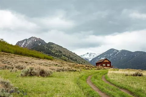 224 Slide Rock Rd, Cameron, MT 59720