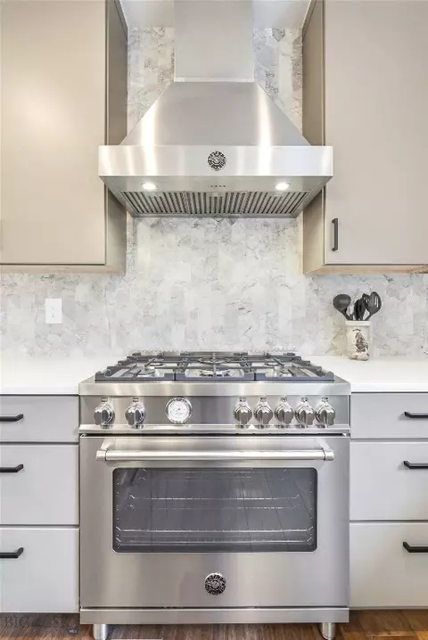 Kitchen - 917 Windrow, Bozeman, MT 59718 photo 4 of 5