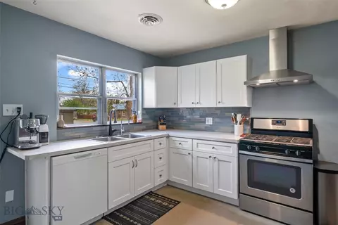 Kitchen - 123 3rd Ave E, Three Forks, MT 59752 photo 3 of 5