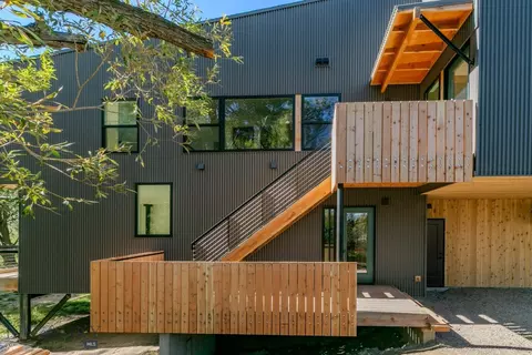 504 S H St #4, Livingston, MT 59047