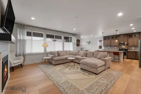 Living - 1704 Deadwood Loop, Belgrade, MT 59714 photo 3 of 4