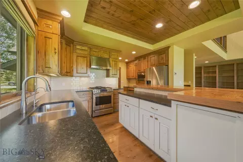 Kitchen - 182 Wickwire Way, Bozeman, MT 59718 photo 2 of 3