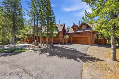 524 Gneiss Ct, West Yellowstone, MT 59758