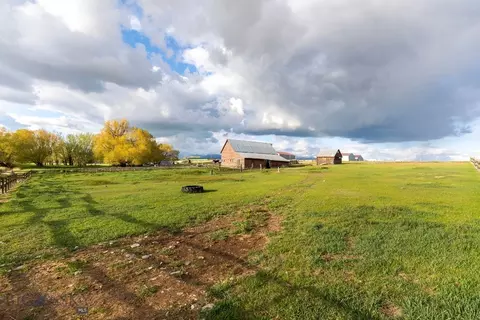 tbd Taft Ave, Clyde Park, MT 59018 photo 3