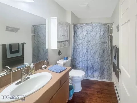 Bath - 3101 Wynne Ave #3A, Butte, MT 59701 photo 2 of 3