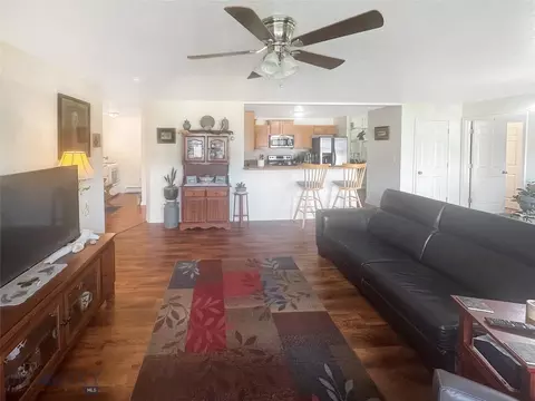 Living - 3101 Wynne Ave #3A, Butte, MT 59701 photo 3 of 5