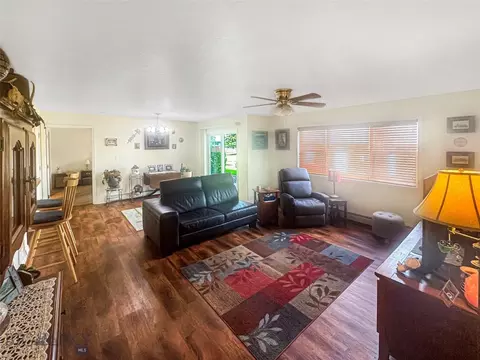 Living - 3101 Wynne Ave #3A, Butte, MT 59701 photo 2 of 5
