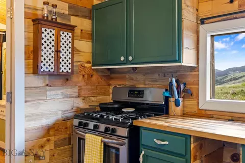Kitchen - 1435 Lone Wolf Trl, Three Forks, MT 59752 photo 2 of 4
