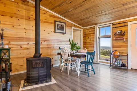 Dining - 1435 Lone Wolf Trl, Three Forks, MT 59752 photo 1 of 4