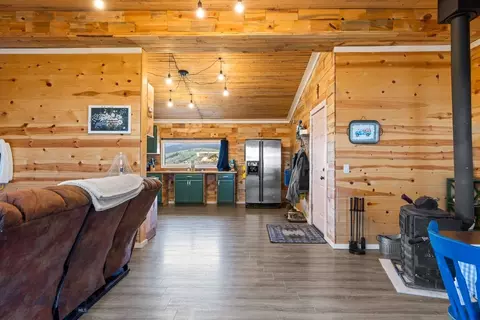 Entry Way - 1435 Lone Wolf Trl, Three Forks, MT 59752 photo 2 of 2