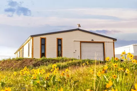 Exterior - 1435 Lone Wolf Trl, Three Forks, MT 59752 photo 2 of 5