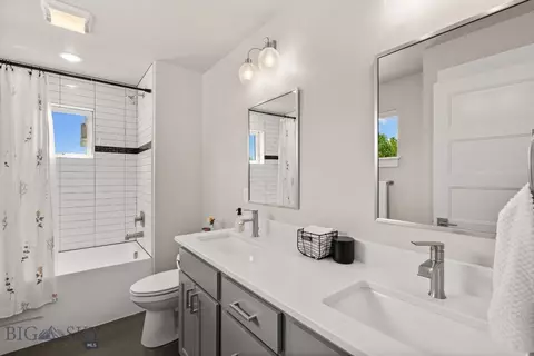 Bath - 319 Meriwether Ave, Bozeman, MT 59718 photo 7 of 7