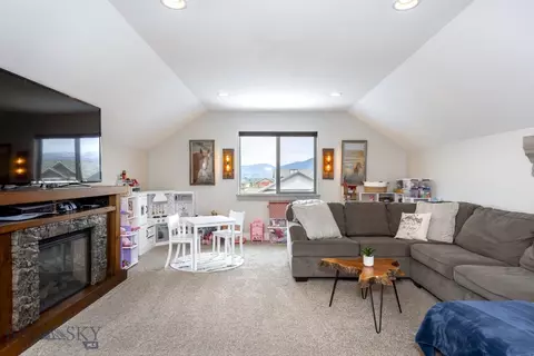 1511 Powers Blvd, Belgrade, MT 59714 photo 13