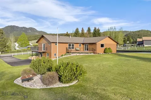 234 Meadow View Dr, Butte, MT 59701