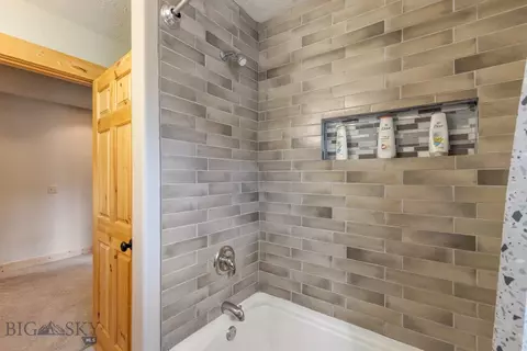 Bath - 3140 Two Moons Rd, Big Sky, MT 59716 photo 9 of 10