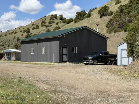 27 Leo, Emigrant, MT 59027 photo 3