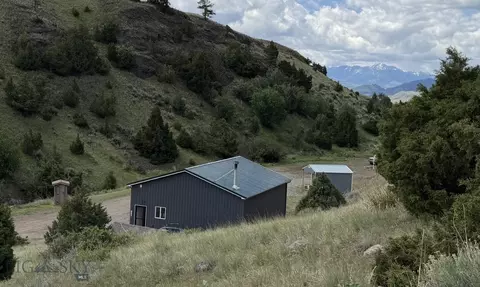 27 Leo, Emigrant, MT 59027 photo 40
