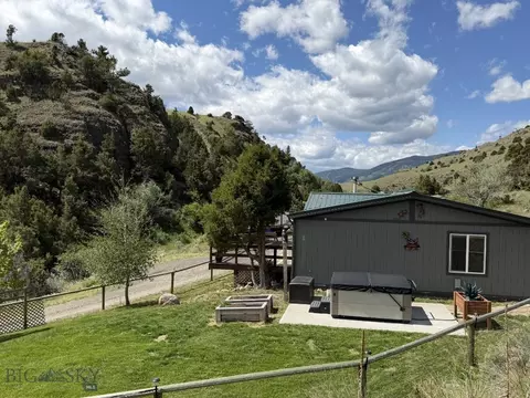 27 Leo, Emigrant, MT 59027 photo 4