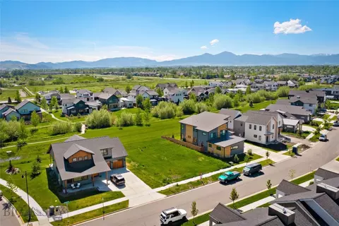 1628 Windrow Dr, Bozeman, MT 59715