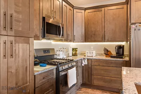 Kitchen - 139 Rolling Prairie Way, Three Forks, MT 59752 photo 3 of 3