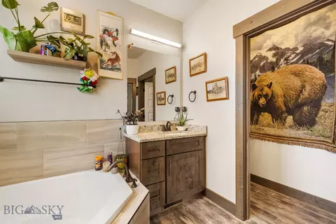 Bath - 139 Rolling Prairie Way, Three Forks, MT 59752 photo 3 of 4