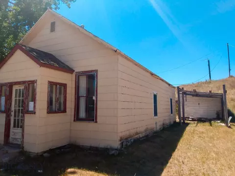 313 Main St, Radersburg, MT 59641