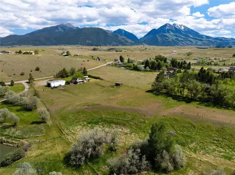 25 Emigrant Meadows Rd, Emigrant, MT 59065 photo 14