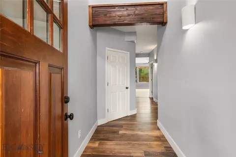 Entry Way - 4716 Shadowglen Dr UNIT B, Bozeman, MT 59718 photo 1 of 9