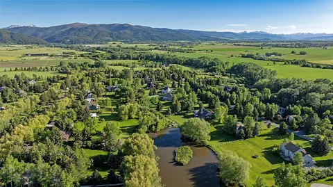 View/Area - 121 Hitching Post Rd, Bozeman, MT 59715 photo 6 of 10