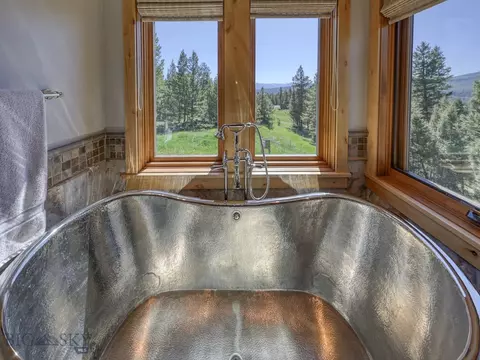 Bath - 34 Old Barn Rd, Big Sky, MT 59716 photo 2 of 8