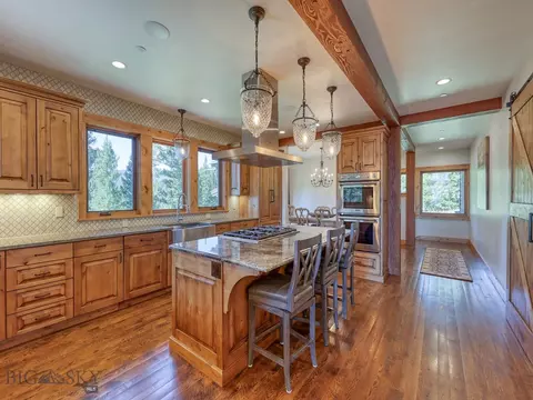 Kitchen - 34 Old Barn Rd, Big Sky, MT 59716 photo 2 of 7