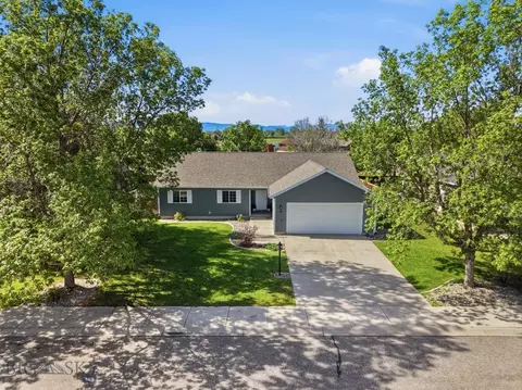 38 E River Rock Rd, Belgrade, MT 59714