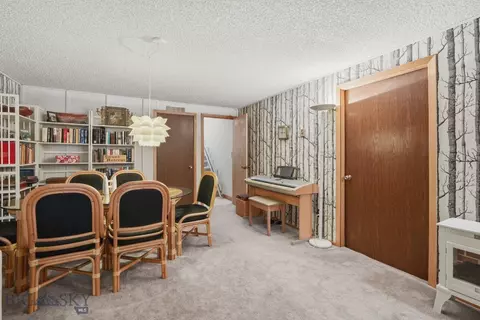 Dining - 103 E Boulder Ct, Big Timber, MT 59011 photo 3 of 7