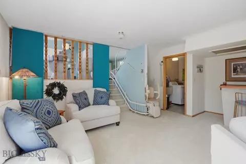 Living - 103 E Boulder Ct, Big Timber, MT 59011 photo 3 of 13