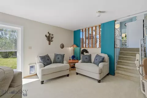 Living - 103 E Boulder Ct, Big Timber, MT 59011 photo 7 of 13