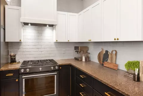Kitchen - 985 Harmon Way, Bozeman, MT 59718 photo 2 of 2