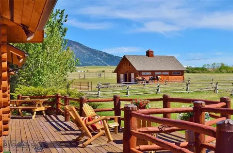 270 Brown Pony Trl, Belgrade, MT 59714