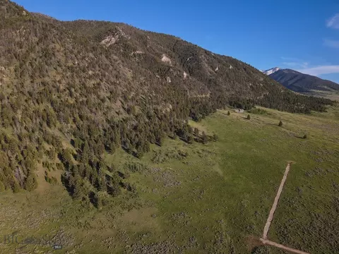 3 S Paintbrush Trl, Cameron, MT 59720 photo 9