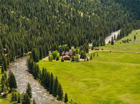 42530 Gallatin Rd, Big Sky, MT 59716