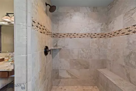 Bath - 57 Diamondback Rd, Ennis, MT 59729 photo 4 of 11