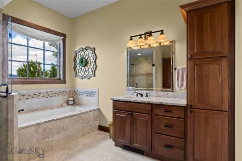 Bath - 57 Diamondback Rd, Ennis, MT 59729 photo 6 of 11