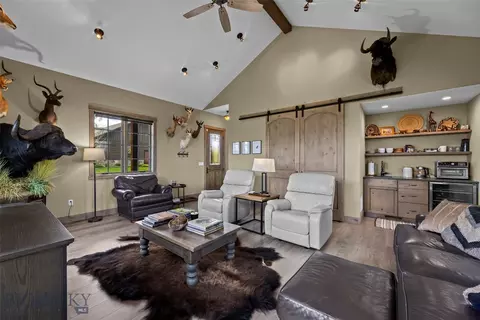 Living - 57 Diamondback Rd, Ennis, MT 59729 photo 14 of 15